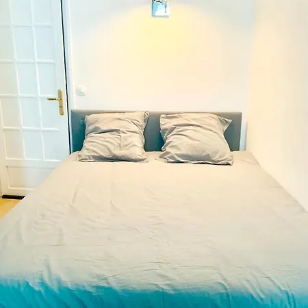 Apartment With 2 Bedrooms In With Balcony And Wifi Paris