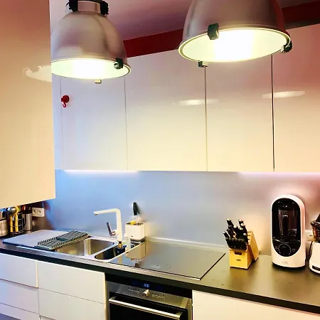 Apartment With 2 Bedrooms In With Balcony And Wifi